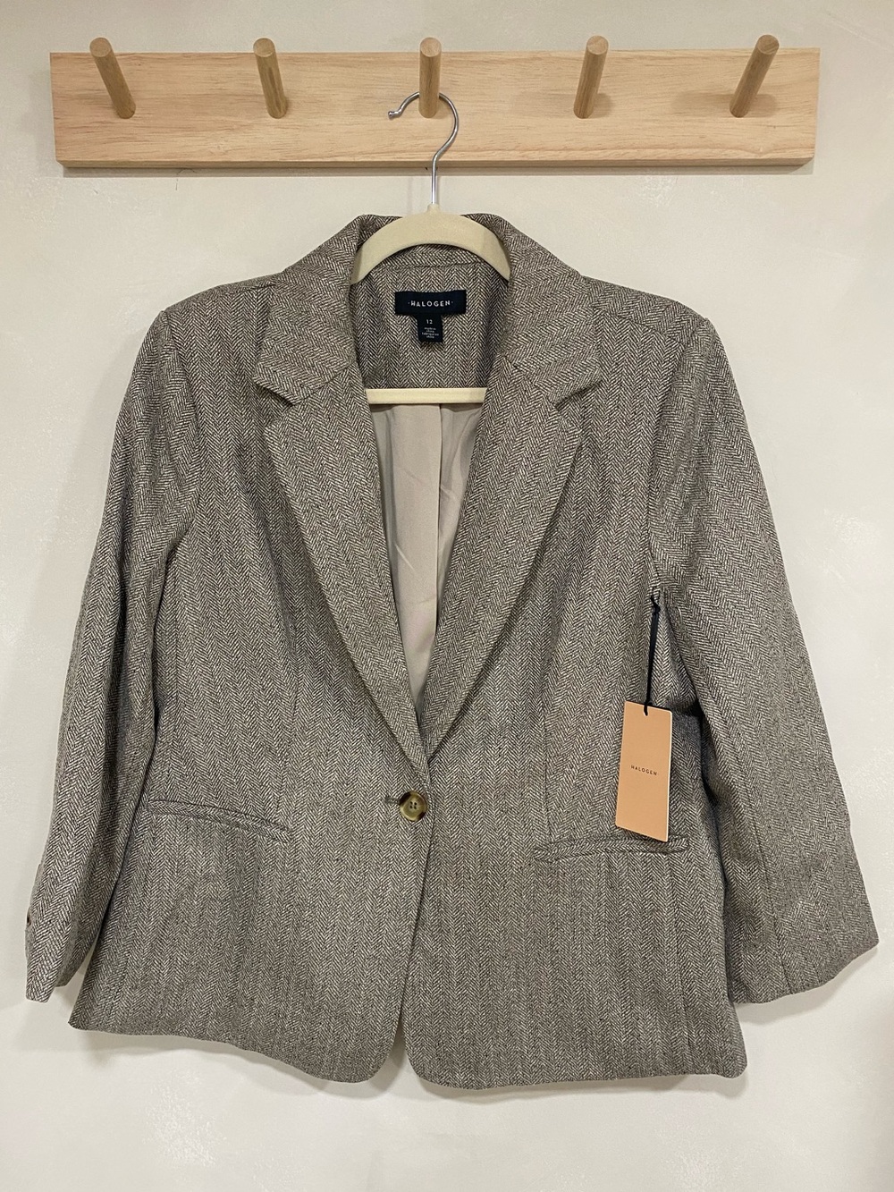 Halogen Shrunken Herringbone Blazer Taupe Size 12 NWT
